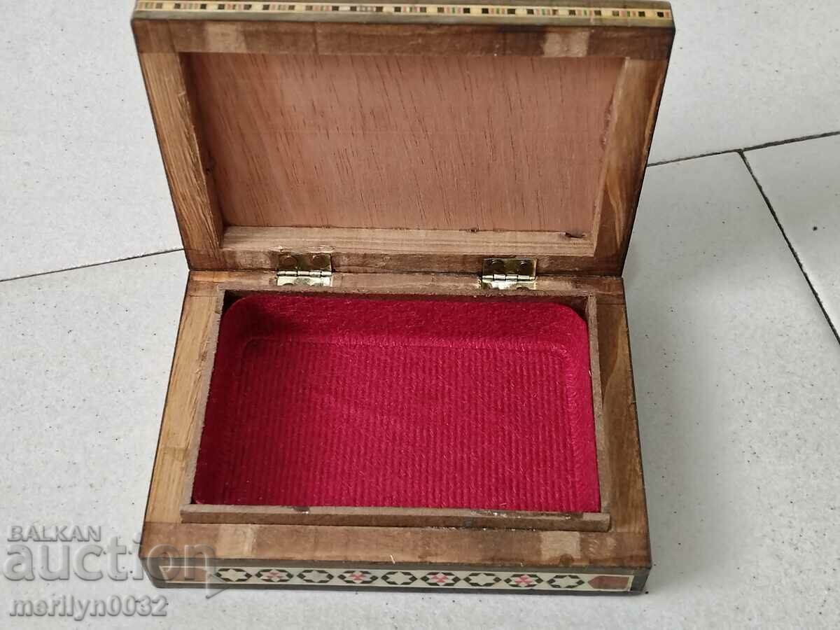 Παλιά βουλγαρική κοσμηματοθήκη NRB - 5 Παλιά βουλγαρική κοσμηματοθήκη NRB - 5