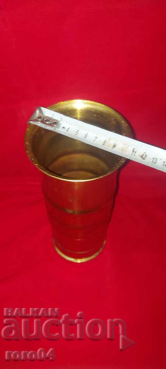 Auction  SLEEVE - TRENCH CREATIVITY