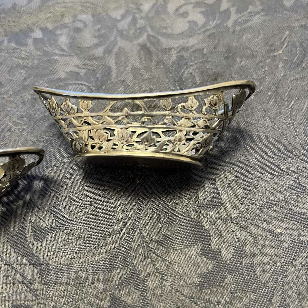 Delivery of German silver containers for small candies, markings Delivery of German silver containers for small candies, markings