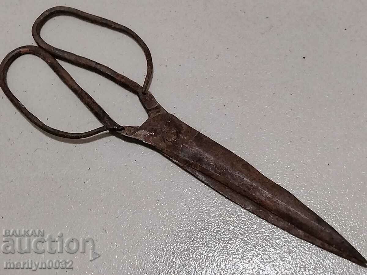 Old forged scissors, knife, wrought iron scissors with price 48.00 BGN | € 24.54 Old forged scissors, knife, wrought iron scissors with price 48.00 BGN | € 24.54