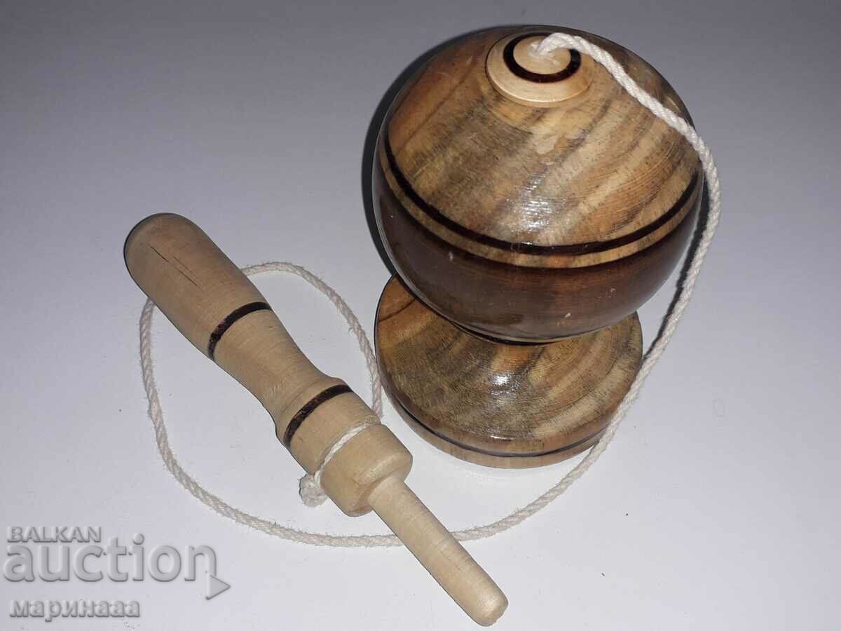 Auction  PERINOLA TOY. TREE. SPAIN