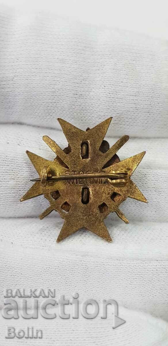 Rare sign, badge of reserve officers in Bulgaria with price 160.00 BGN | € 81.81