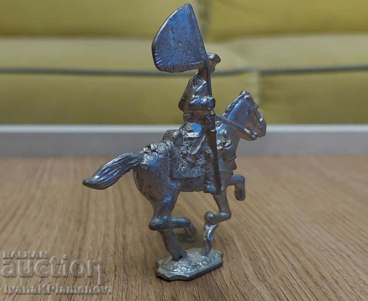 Auction A lead figurine for collectors Auction A lead figurine for collectors