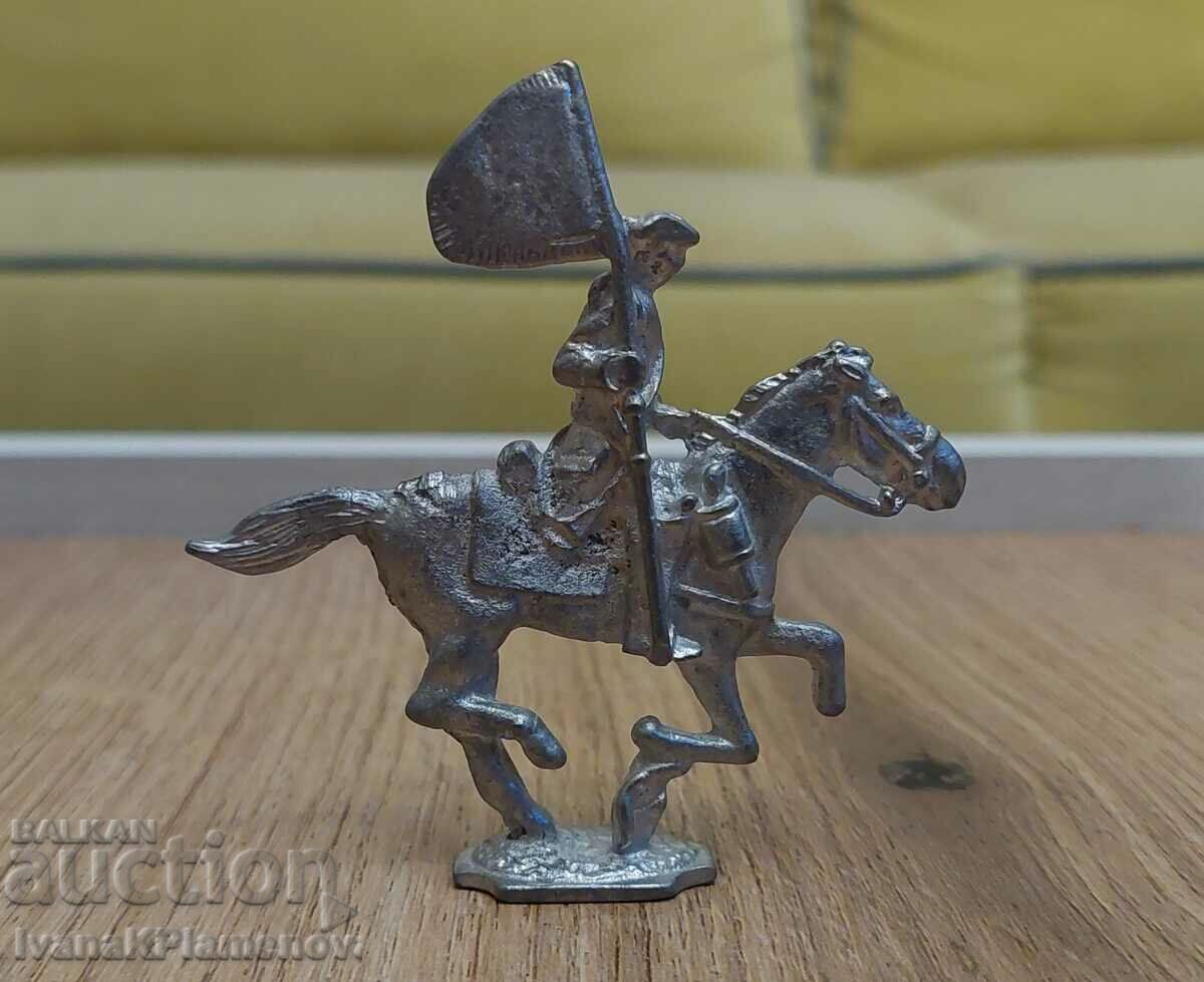 A lead figurine for collectors