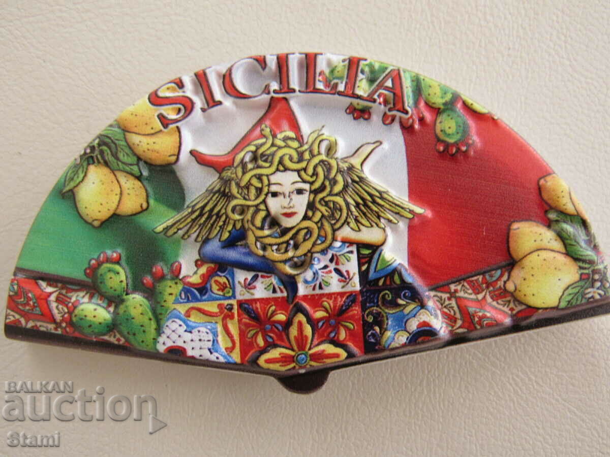 Auction Magnet from Sicily, Italy-1 Auction Magnet from Sicily, Italy-1