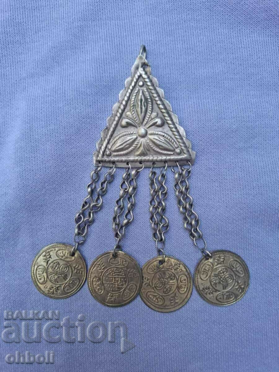 Renaissance jewelry Renaissance jewelry