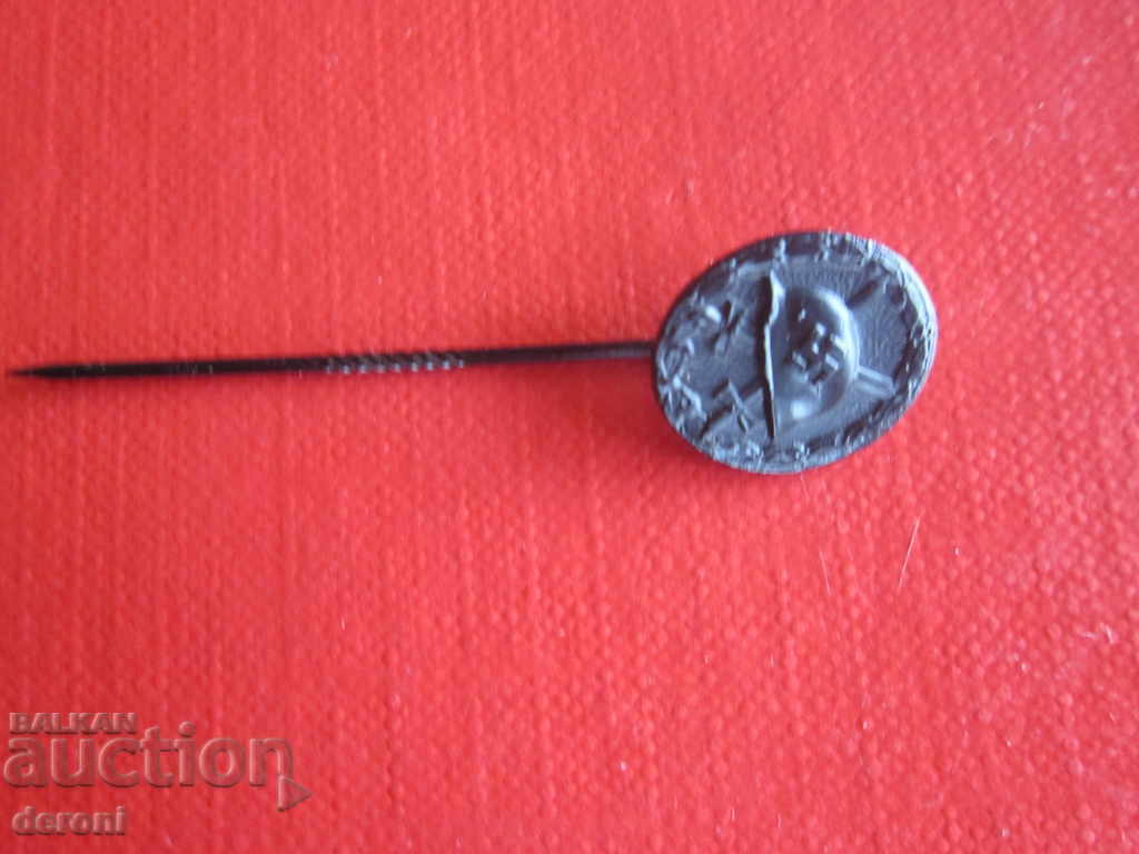 Old German Badge Badge Third Reich WW2 Swastika - 6 Old German Badge Badge Third Reich WW2 Swastika - 6