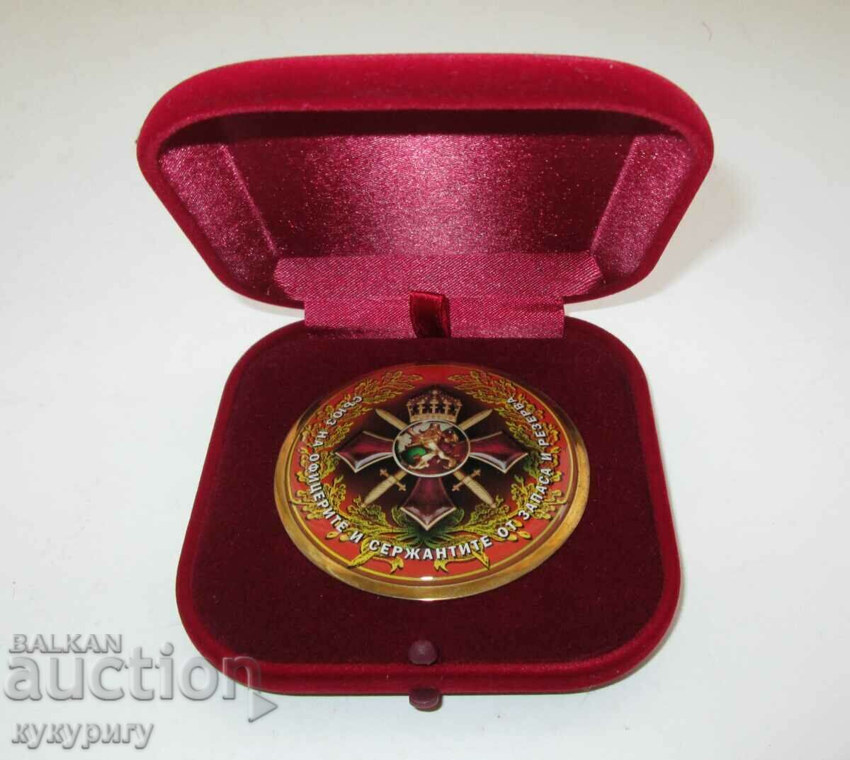 Rare Warrant Officers and Sergeants' Union badge medal plaque