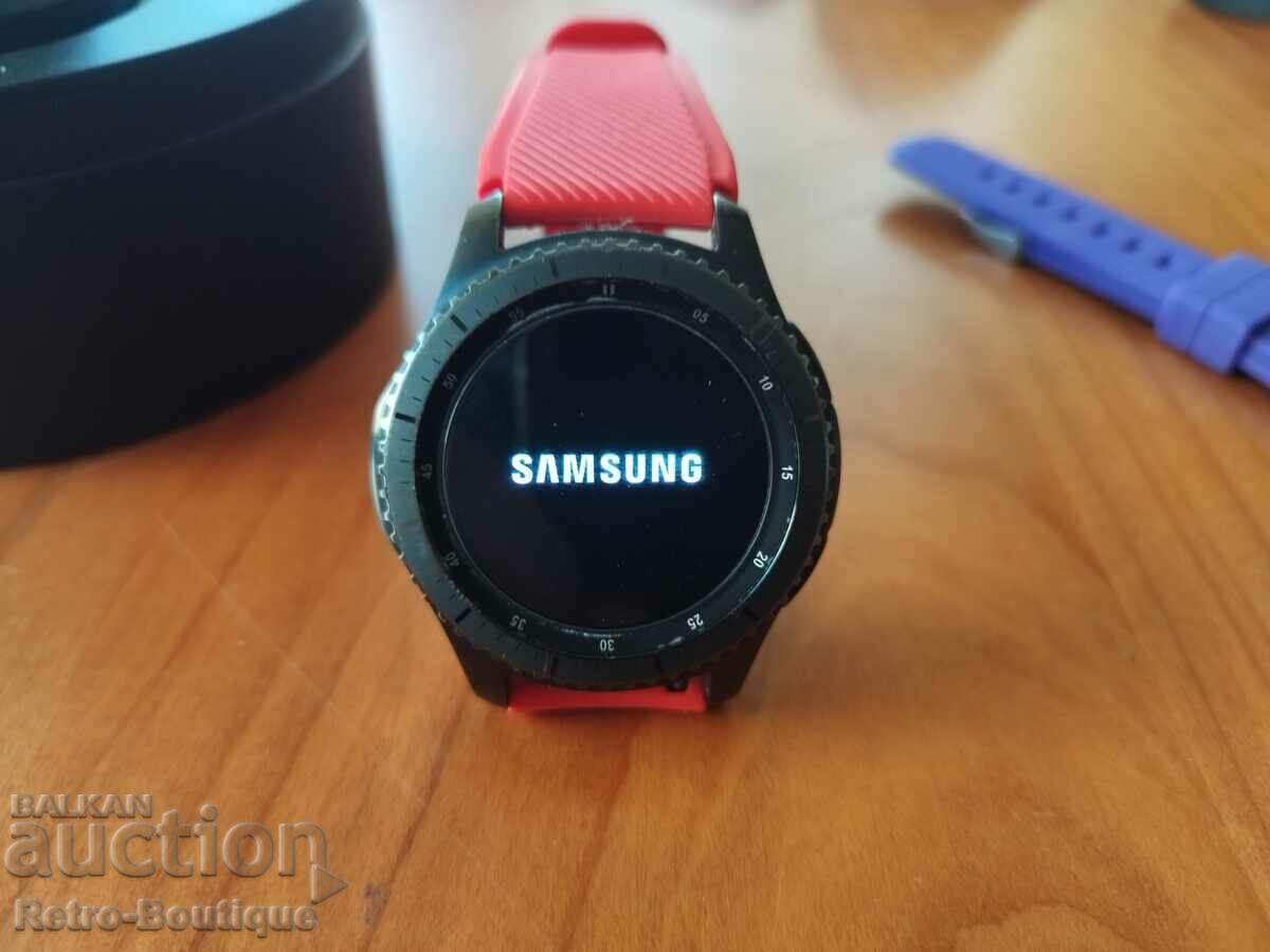 Смарт часовник Samsung Gear 3 frontier