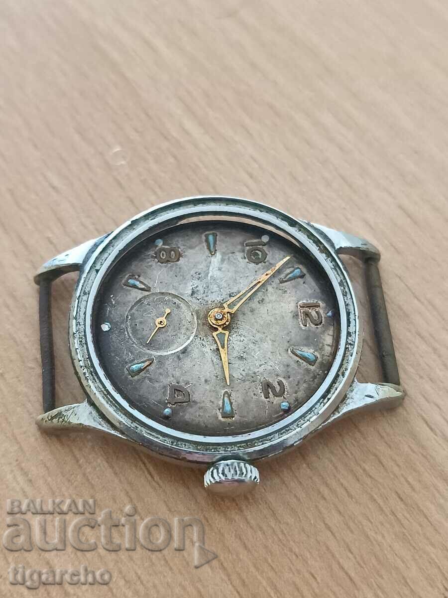 Κίνηση ανδρικού ρολογιού με τιμή 30.00 BGN | € 15.34 Κίνηση ανδρικού ρολογιού με τιμή 30.00 BGN | € 15.34