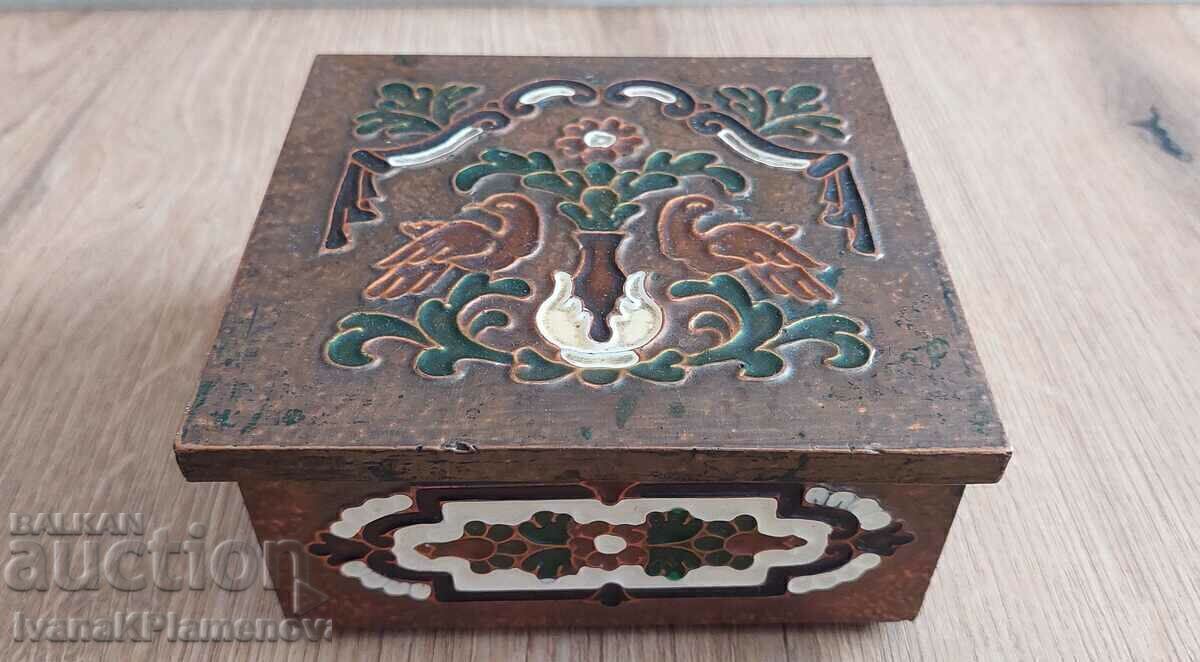 A box of wooden hardware copper for collectors with price € 15.00 | 29.34 BGN