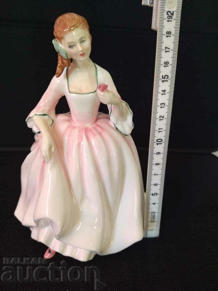 Royal Dowton figurine - 5 Royal Dowton figurine - 5