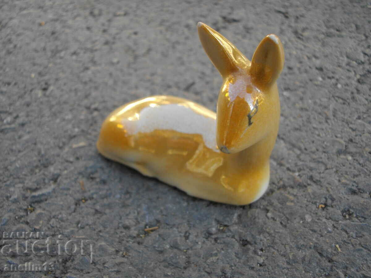 OLD BULGARIAN PORCELAIN CHEESE CHEESE 1960 with price 45.00 BGN | € 23.01 OLD BULGARIAN PORCELAIN CHEESE CHEESE 1960 with price 45.00 BGN | € 23.01