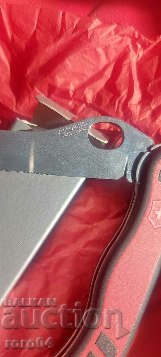 Licitație VICTORINOX - ELVETIAN - NOU