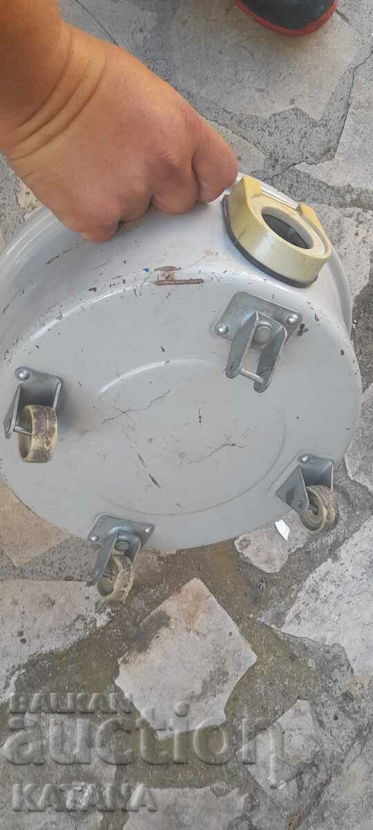 Livrarea Aspirator taifun Livrarea Aspirator taifun