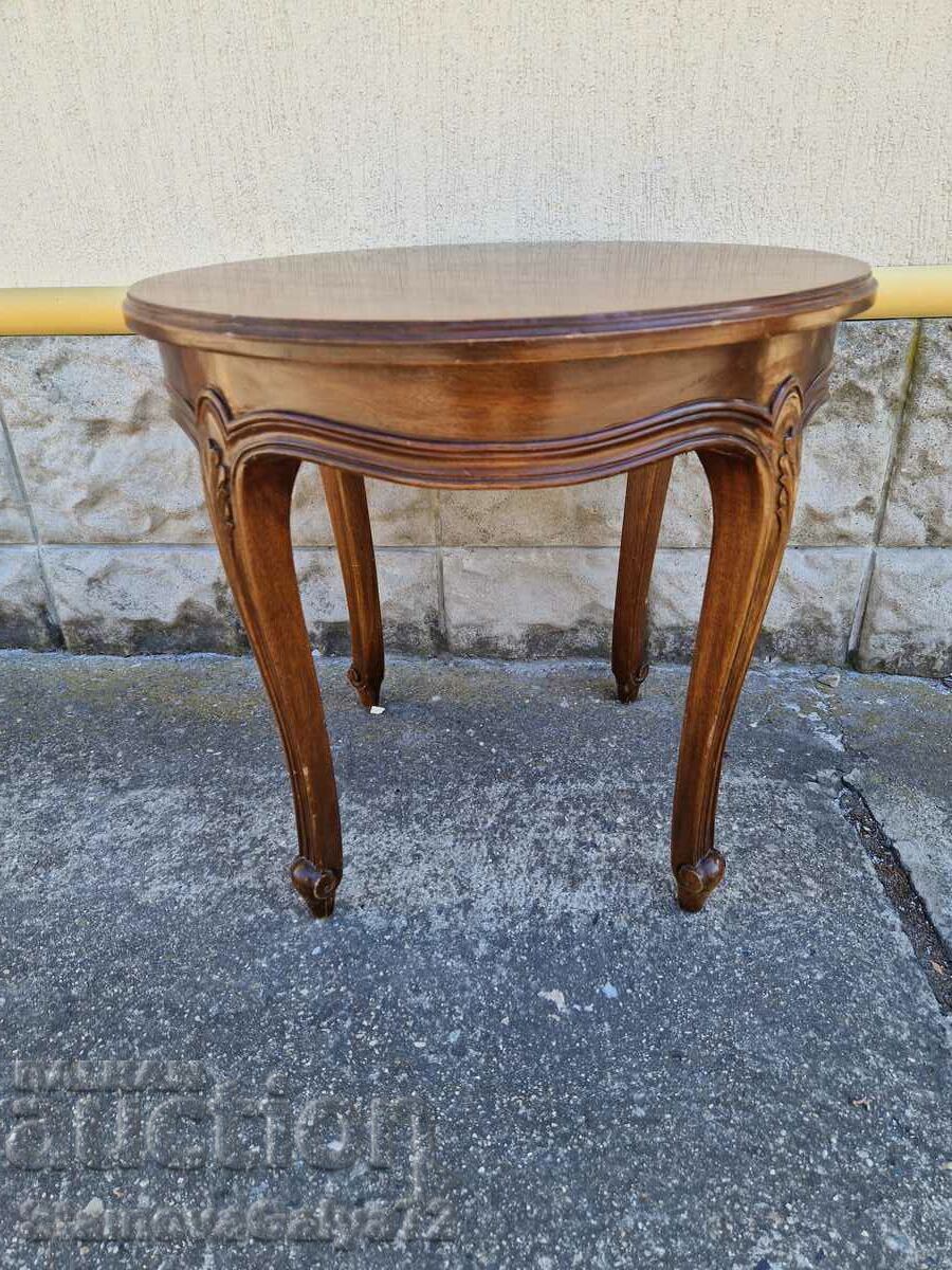 Доставка на Много красива антикварна френска масичка Доставка на Много красива антикварна френска масичка