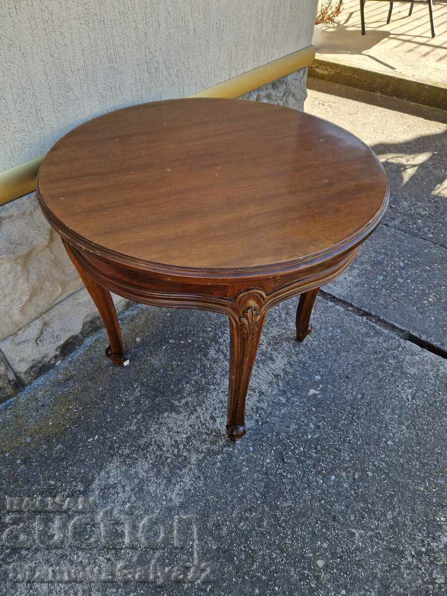 O măsuță de cafea franceză antică foarte frumoasă - 5 O măsuță de cafea franceză antică foarte frumoasă - 5