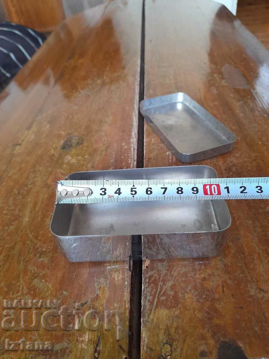 Auction Old medicine box Auction Old medicine box