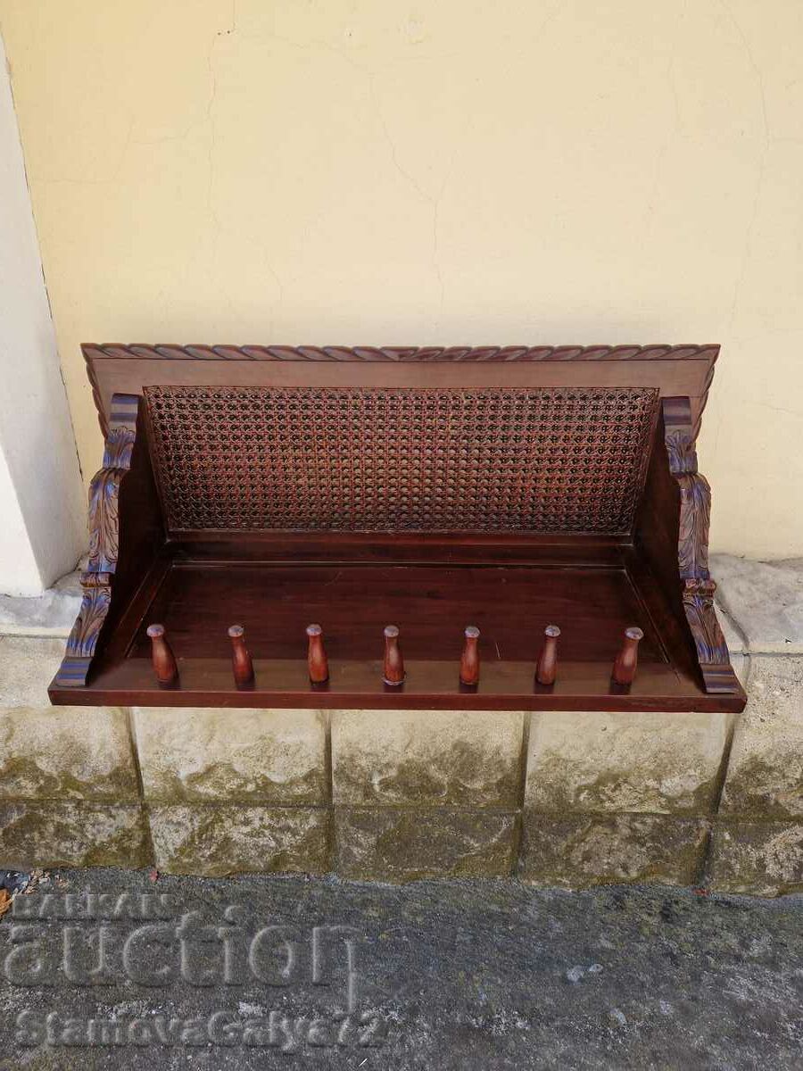 Umeraș din ratan antic sculptat în lemn masiv - 7 Umeraș din ratan antic sculptat în lemn masiv - 7