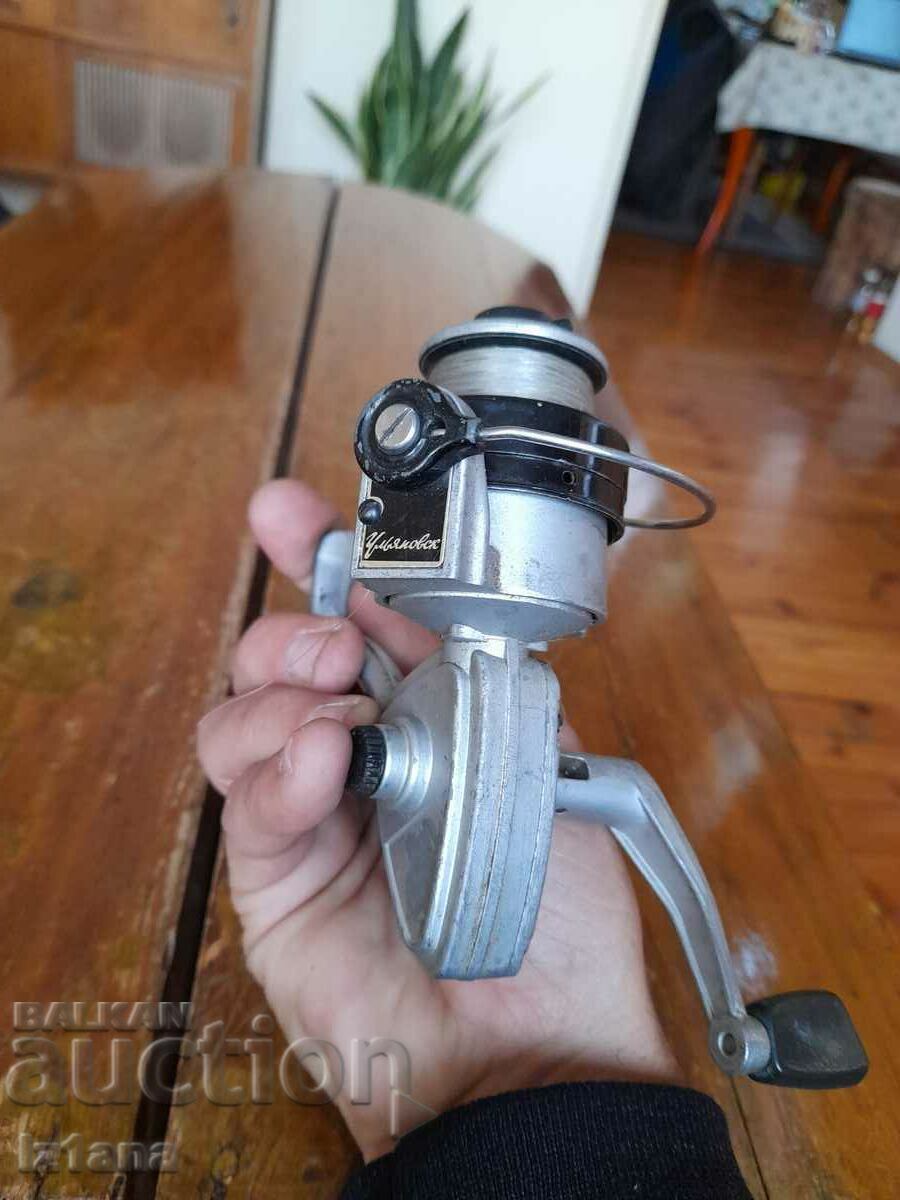 Auction Old Orion 102 fishing reel Auction Old Orion 102 fishing reel