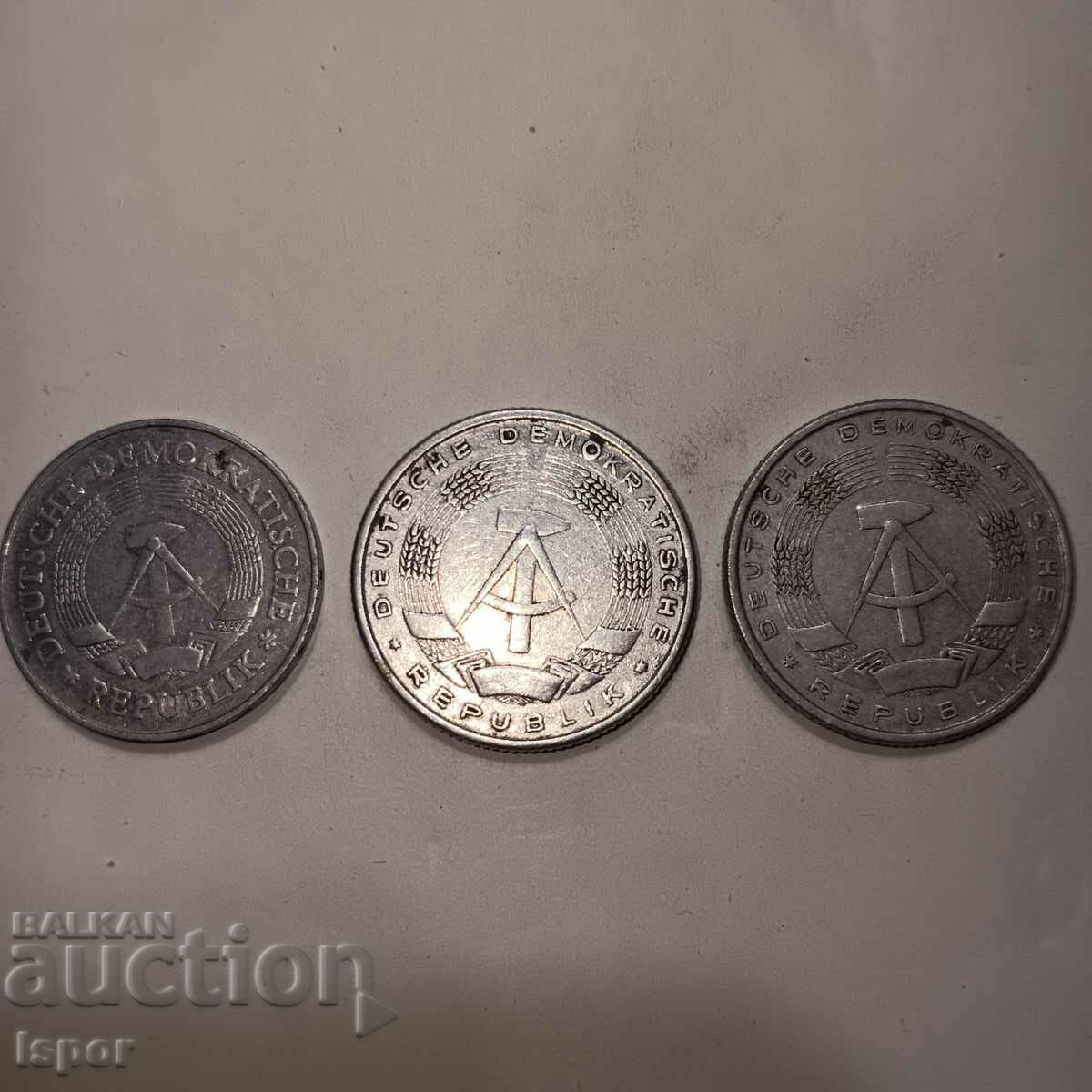 17/ Παρτίδα GDR με τιμή 3.00 BGN | € 1.53