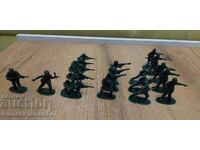 Figurine pentru colecționari 18 piese