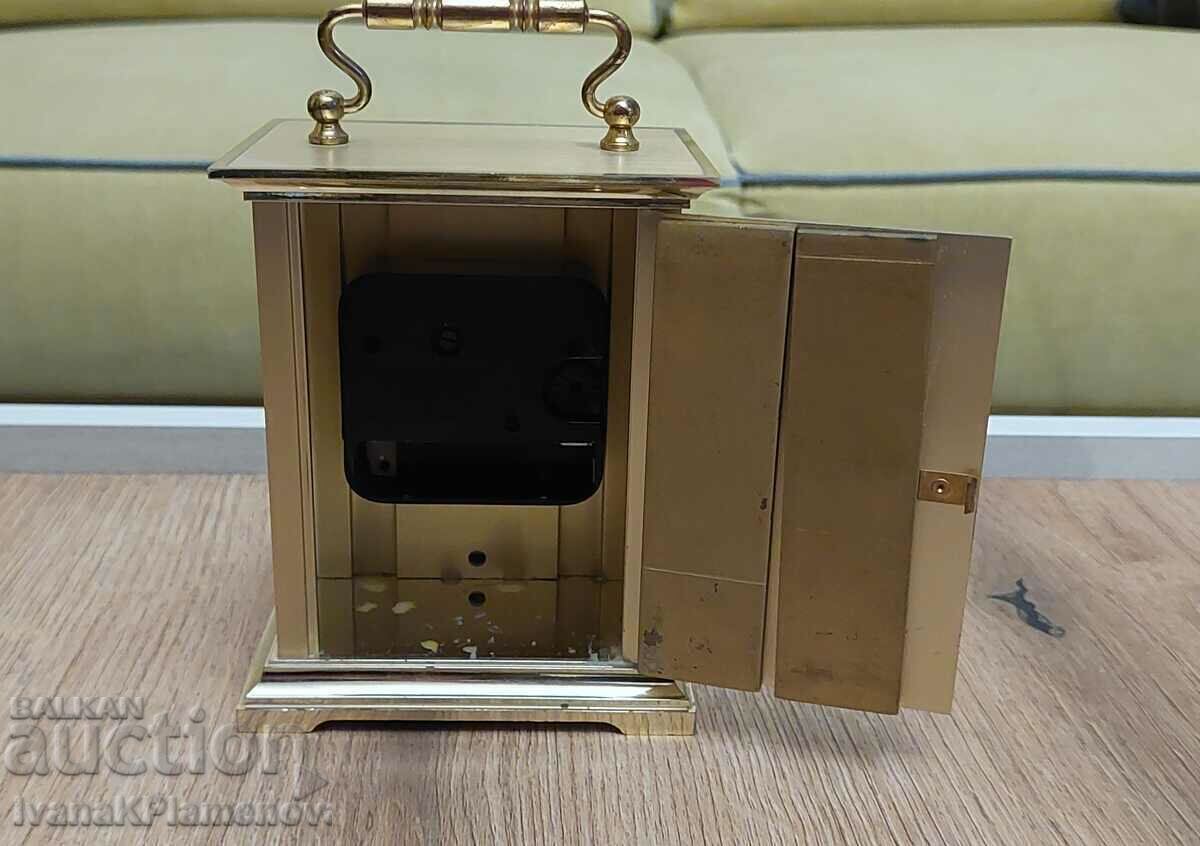 Delivery of Desk clock brass Delivery of Desk clock brass