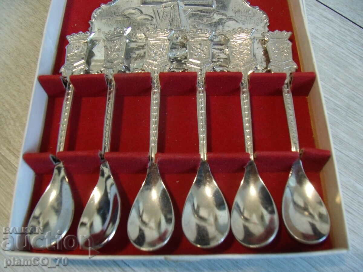 #*7753 παλιά μικρά κουτάλια με βάση τοίχου με τιμή 35.00 BGN | € 17.90 #*7753 παλιά μικρά κουτάλια με βάση τοίχου με τιμή 35.00 BGN | € 17.90