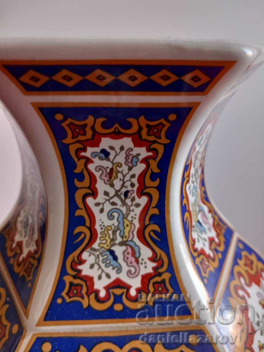 Licitație Vasă mare chinezească veche MARCATĂ!