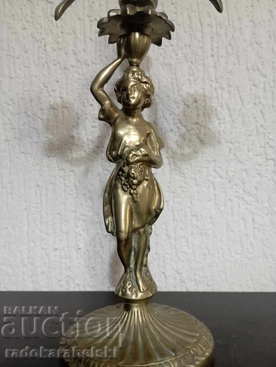 Delivery of Set of two massive bronze candlesticks - candlestick