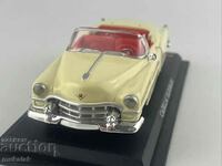 1:43 MODEL DE JUCĂRIE CADILLAC ELDORADO cărucior