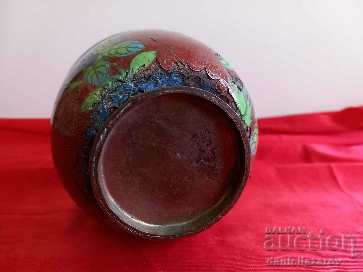 Delivery of Old Vase CLOIZONE, Bronze with Cellular Enamel Delivery of Old Vase CLOIZONE, Bronze with Cellular Enamel