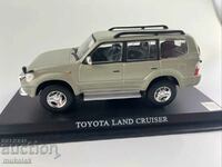 1:43 MODEL DE JUCĂRIE TOYOTA LAND CRUISER cărucior