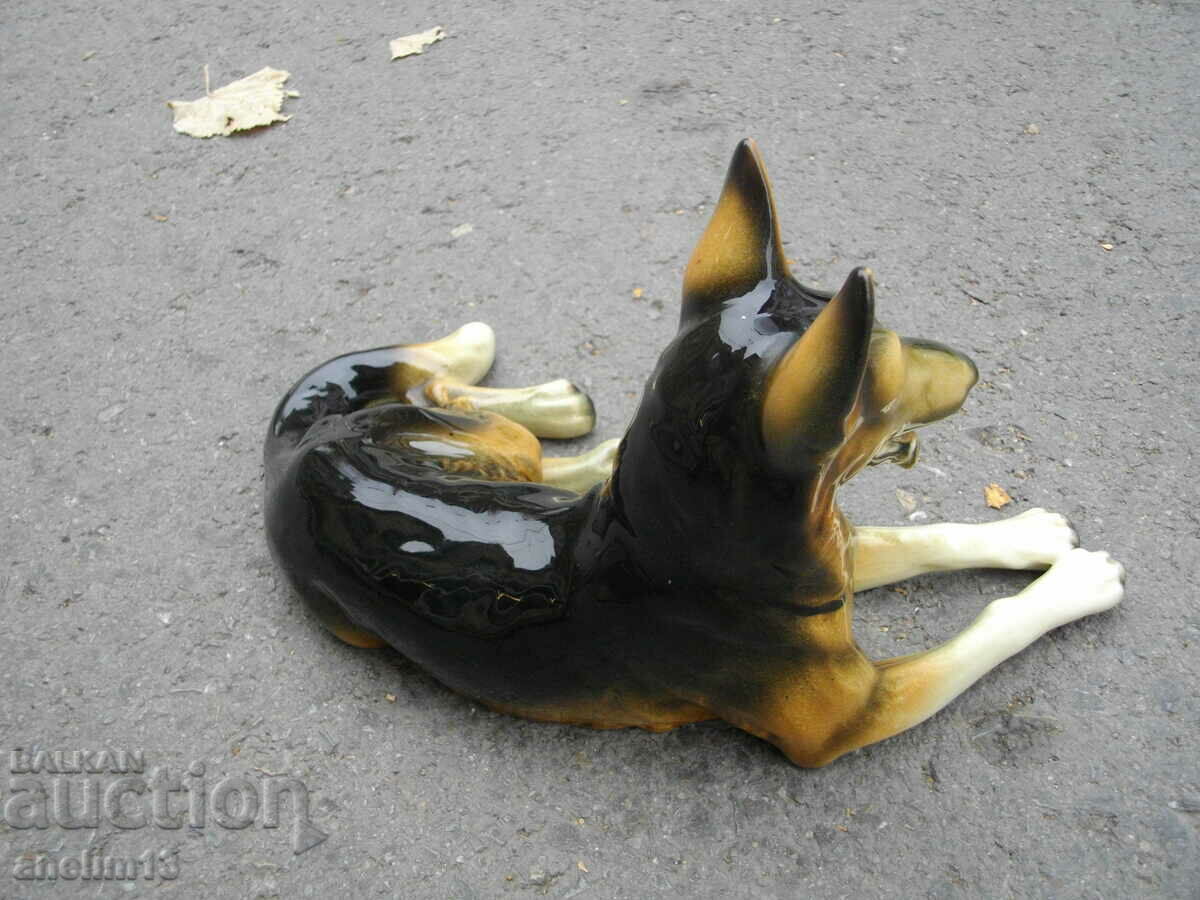 Delivery of OLD PORCELAIN GERMAN SHEPHERD DOG W.GERMANY