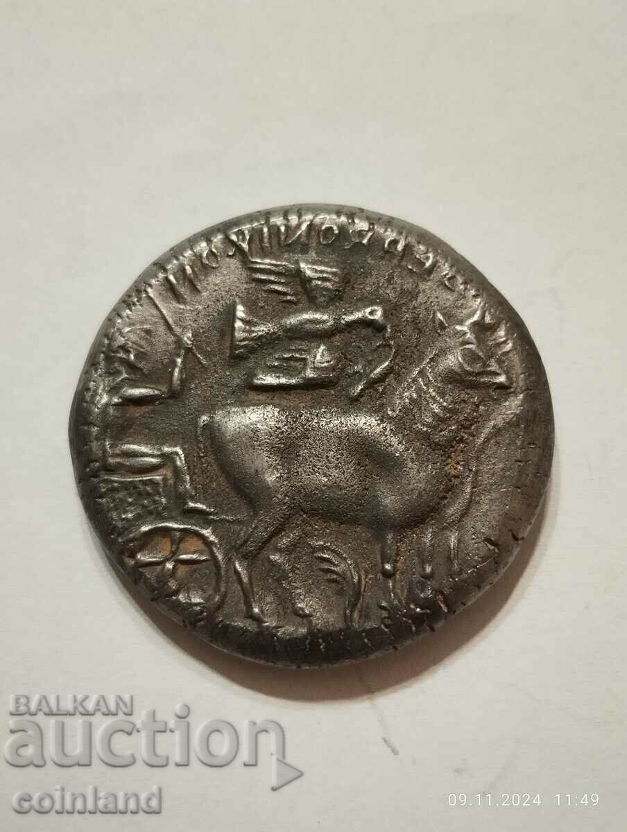 Ancient Greek Coin - REPLICA REPRODUCTION Ancient Greek Coin - REPLICA REPRODUCTION