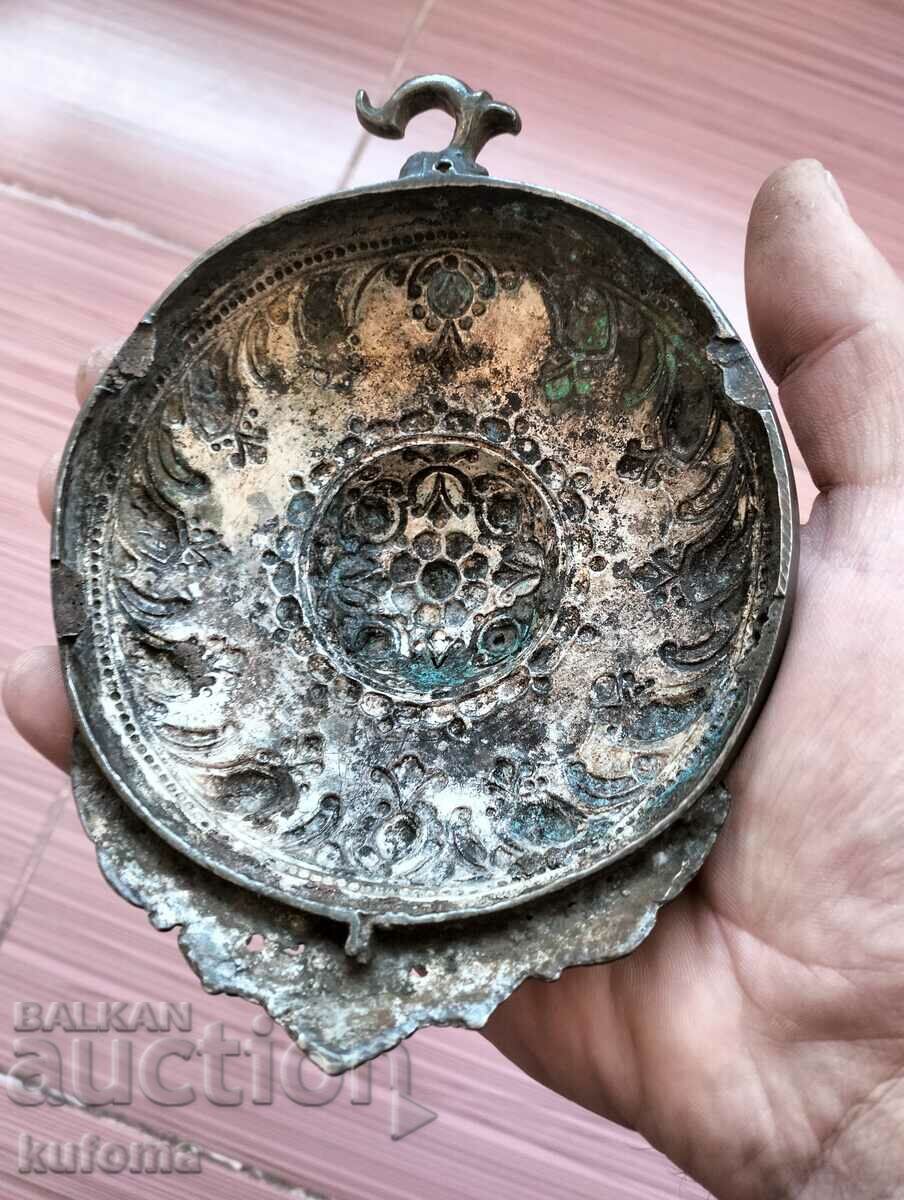 A large silver pouf - 6 A large silver pouf - 6