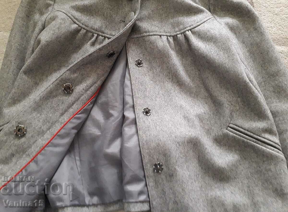 Американско вълнено късо палто с качулка, L - 6 Американско вълнено късо палто с качулка, L - 6