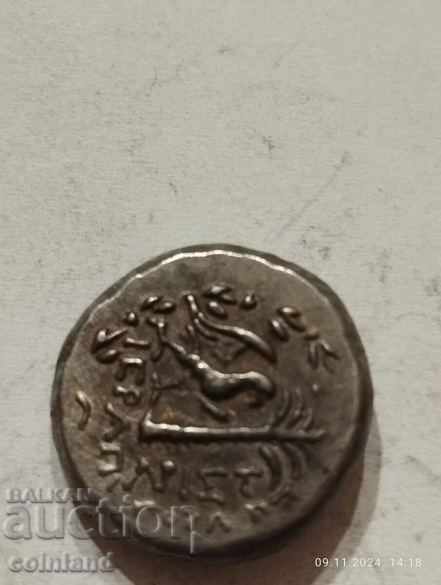 Monedă Greacă Antică - REPRODUCERE REPLICA cu preț € 4.00 | 7.82 BGN Monedă Greacă Antică - REPRODUCERE REPLICA cu preț € 4.00 | 7.82 BGN