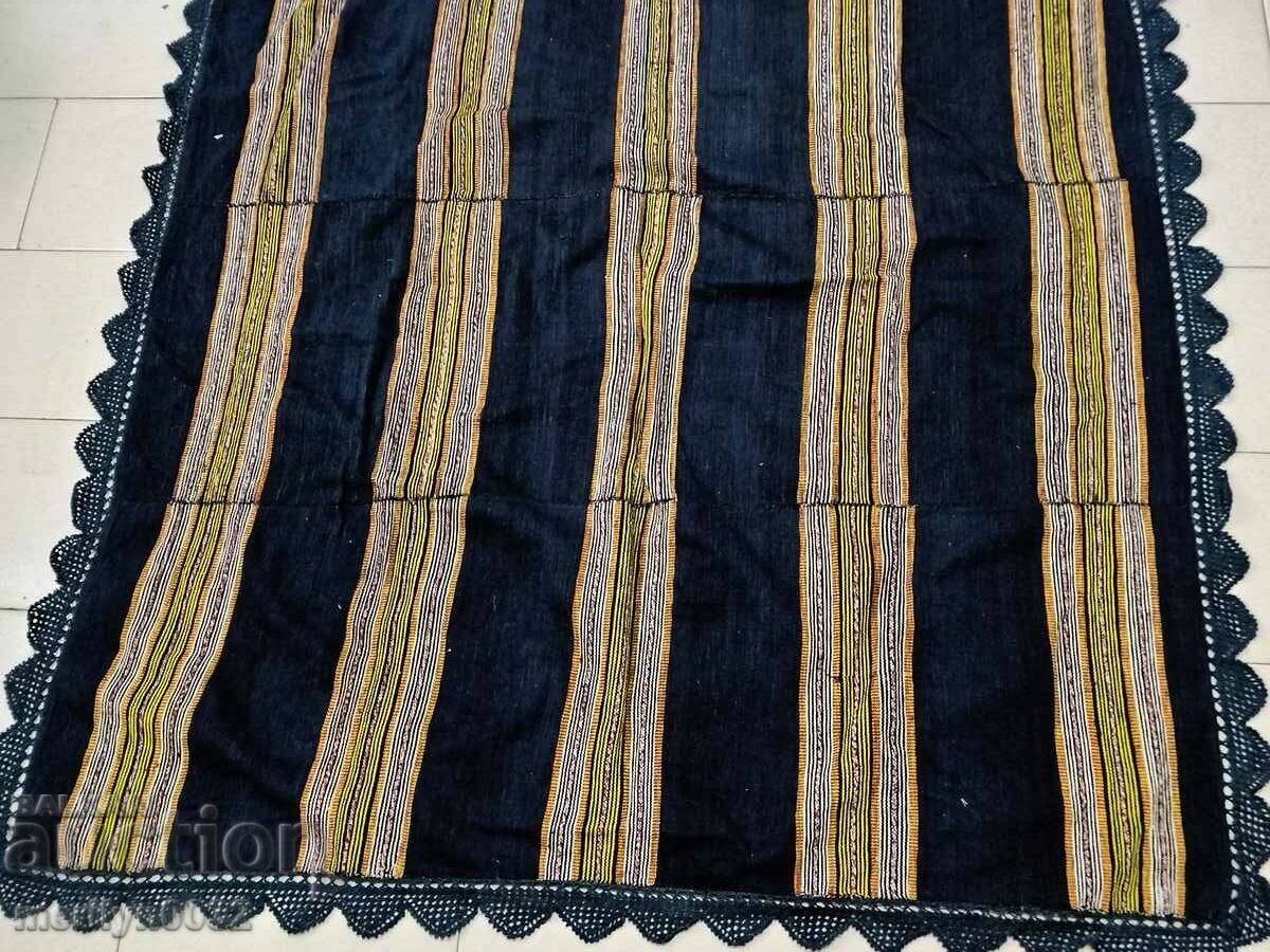 Handwoven lace tablecloth with price 67.00 BGN | € 34.26