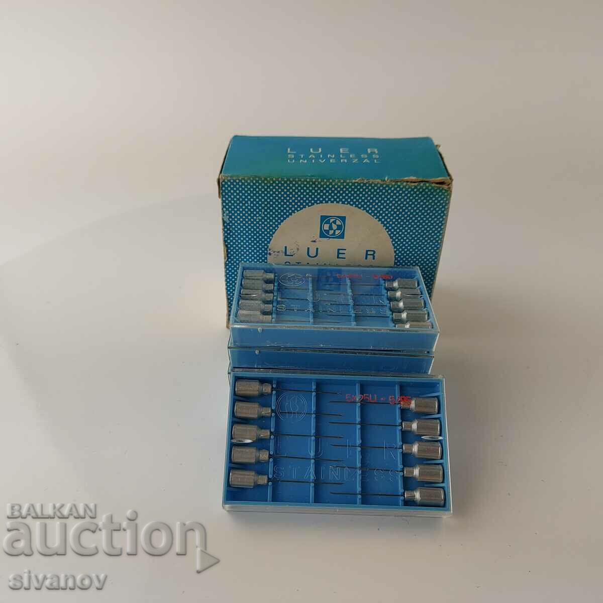 Old Syringe Needles Chirana Τσεχοσλοβακία 60 count #5687