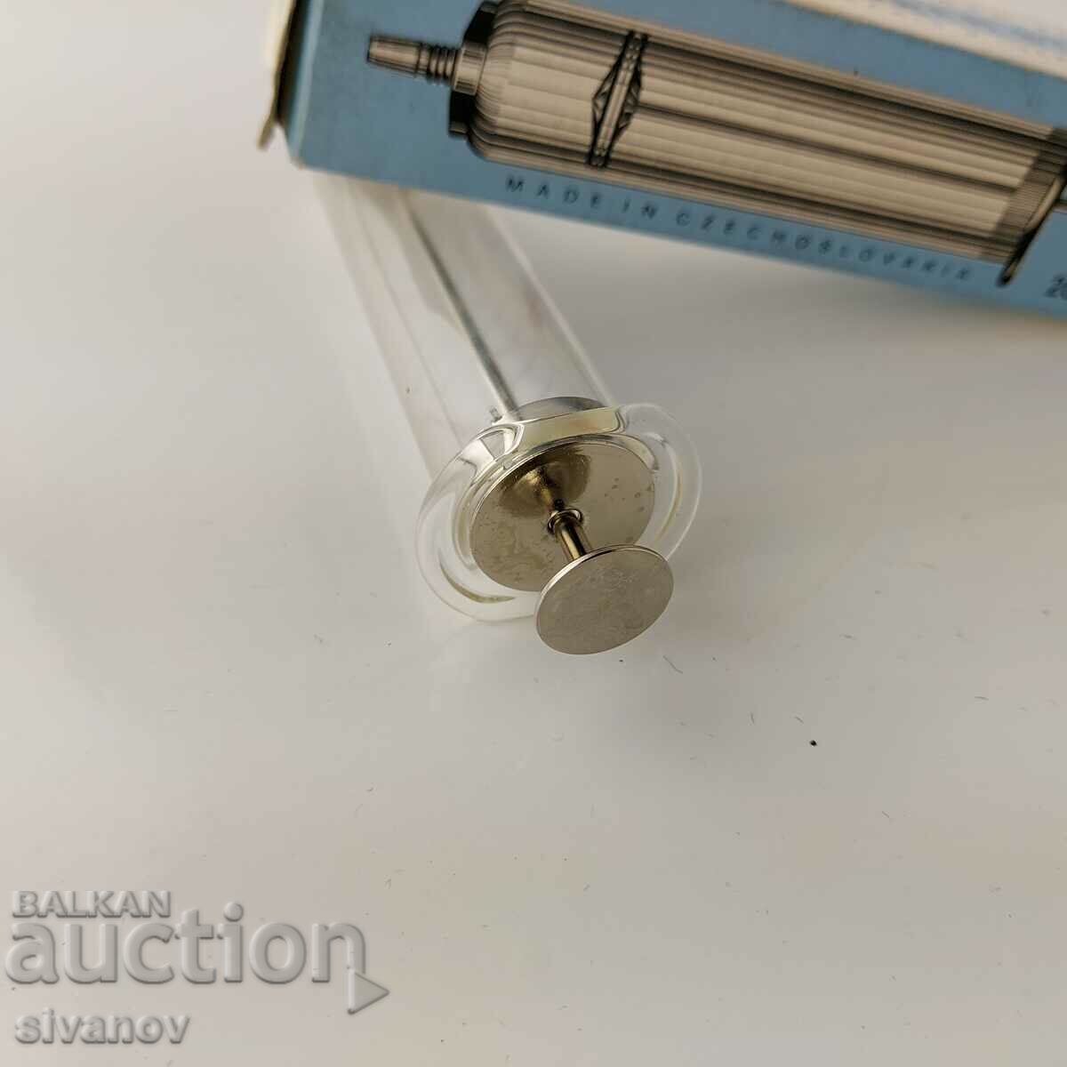 Old glass syringe 20ml Chirana Czechoslovakia #5691 - 6 Old glass syringe 20ml Chirana Czechoslovakia #5691 - 6