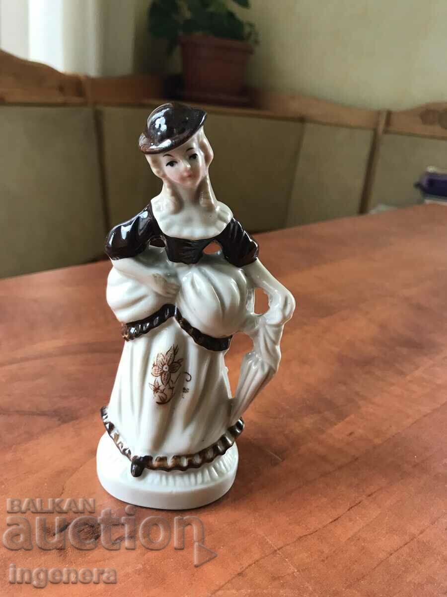 PORCELAIN FIGURE STATUETTE BEAUTY