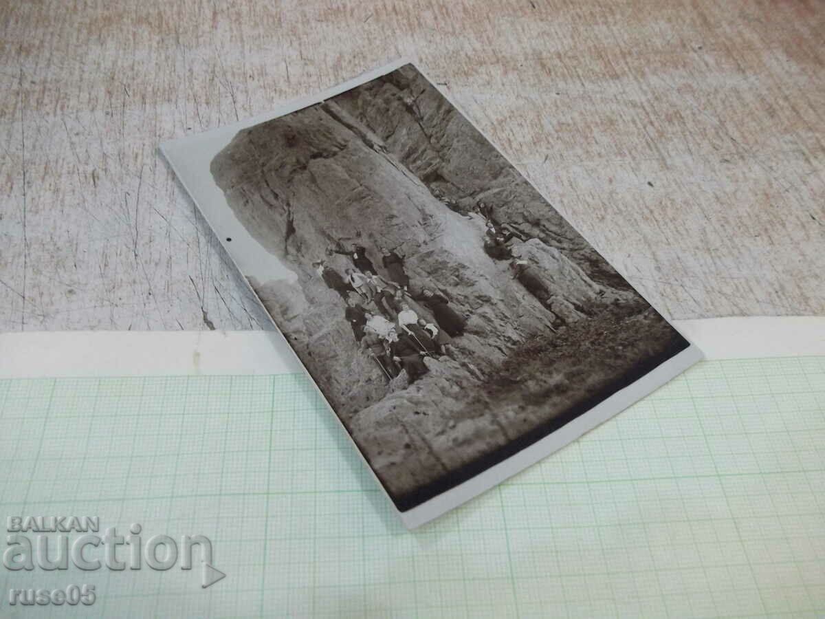 Auction Old photo in front of the rocks Auction Old photo in front of the rocks