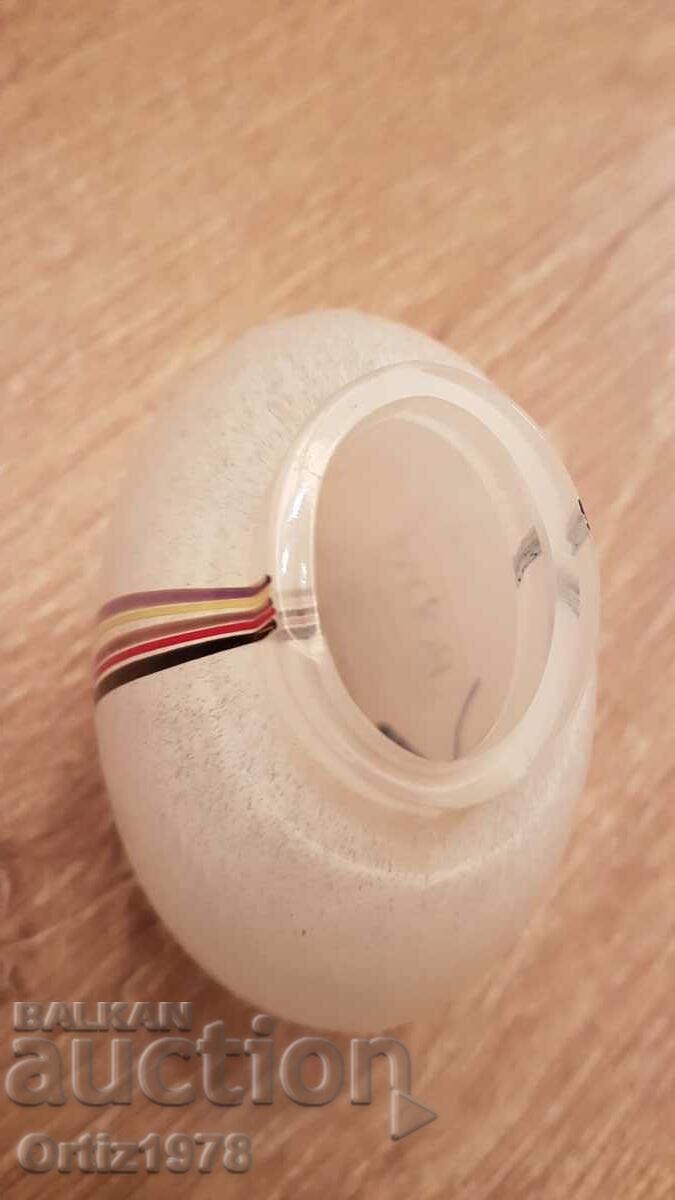 Delivery of Vintage Art Collectible - Kosta Boda Immaculate! 1950