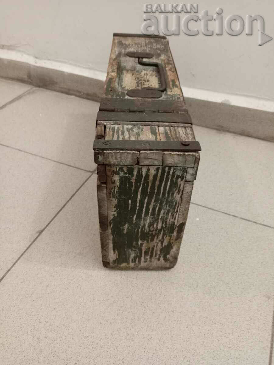Auction wooden cartridge box ammunition box MG08 WW1 WWI Auction wooden cartridge box ammunition box MG08 WW1 WWI