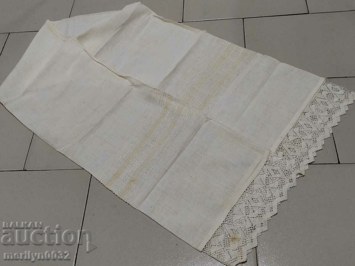 Old fringed cloth with lace, knitting, fringe with embroidery with price 43.00 BGN | € 21.99