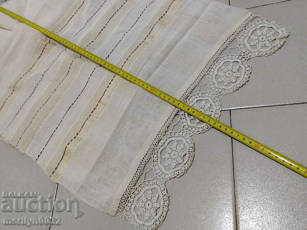 Auction  Old fringed cloth with lace, knitting, fringe with embroidery