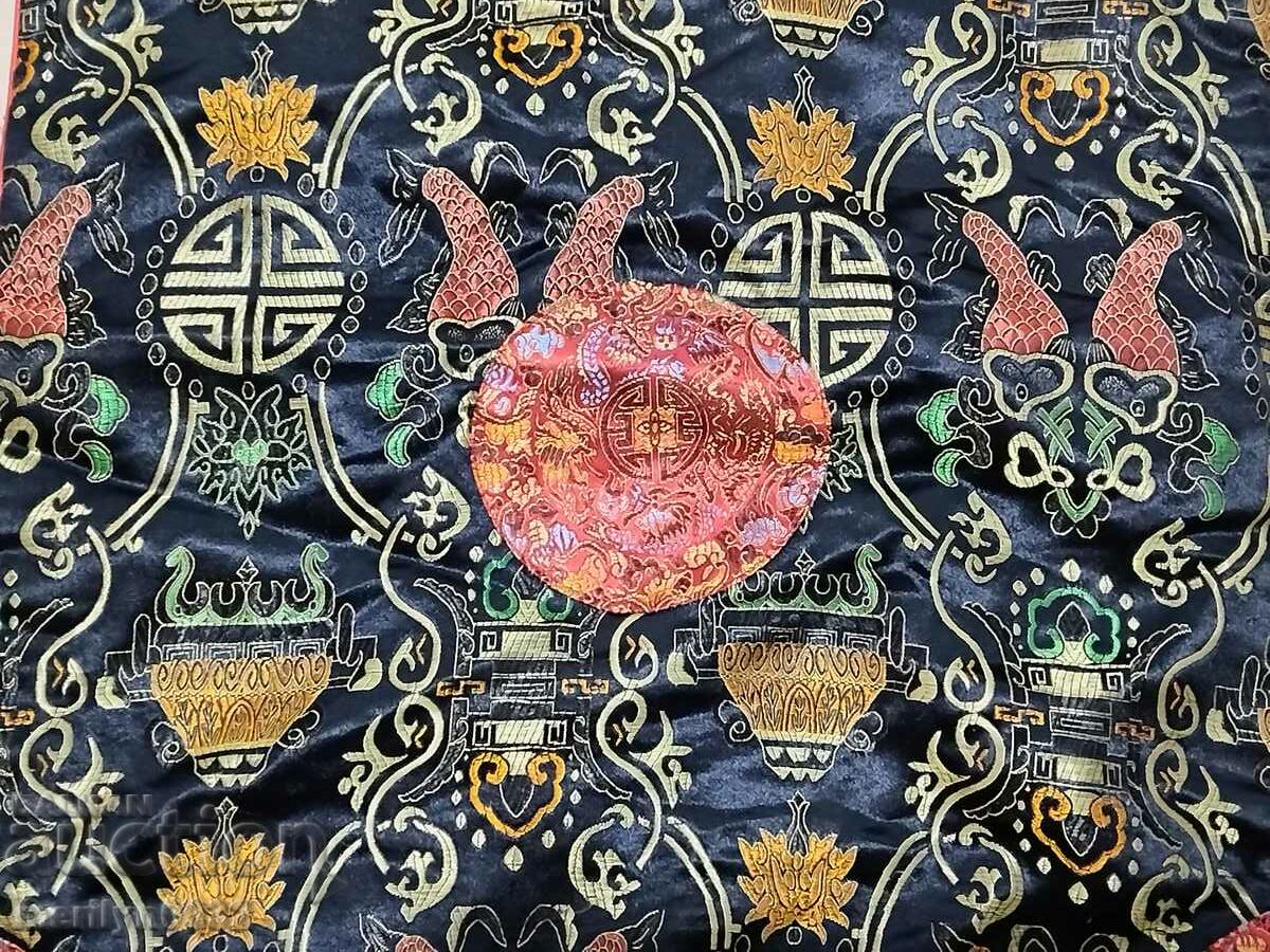 Silk pillowcase with price 69.00 BGN | € 35.28 Silk pillowcase with price 69.00 BGN | € 35.28