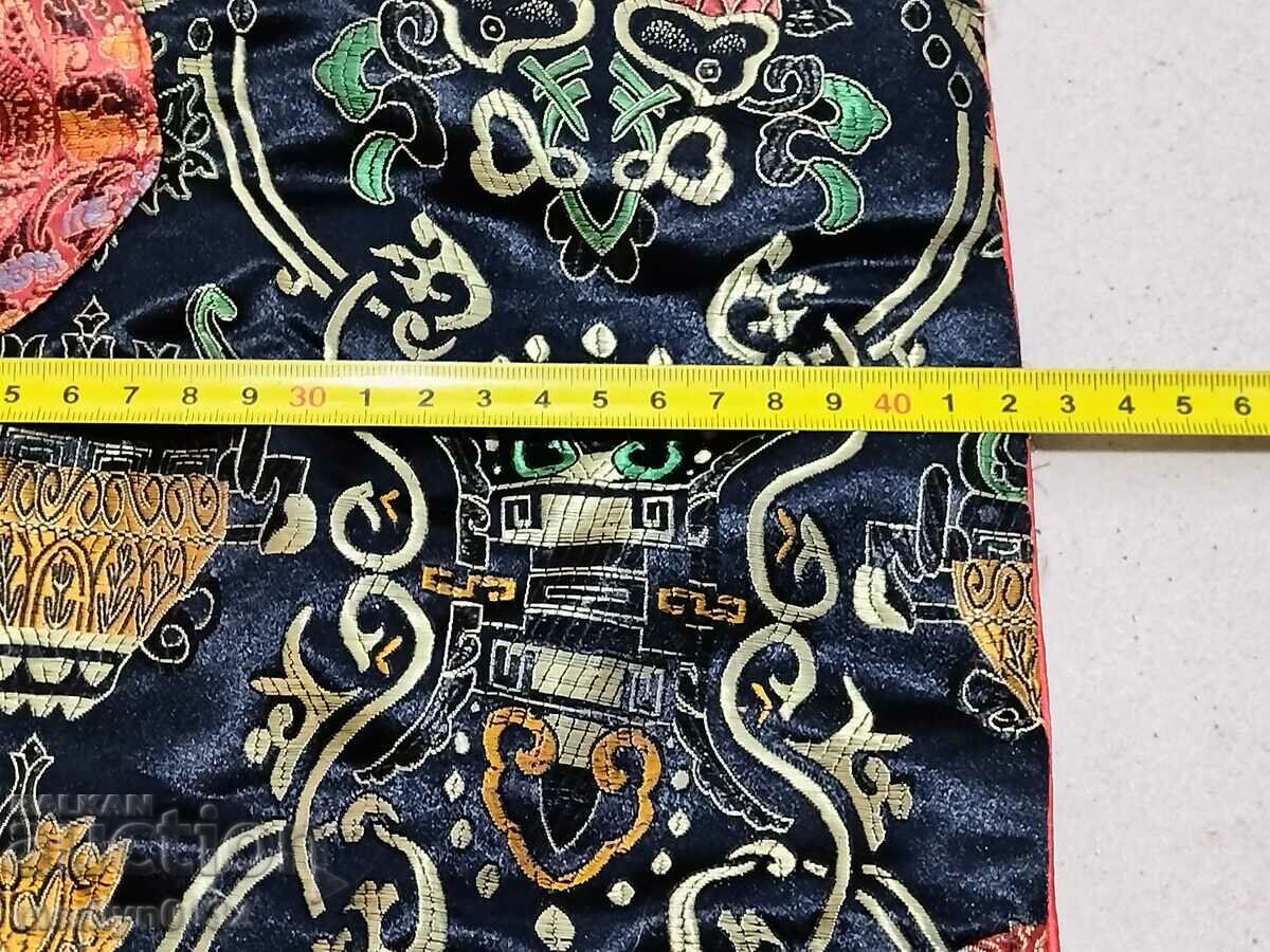 Delivery of Silk pillowcase Delivery of Silk pillowcase