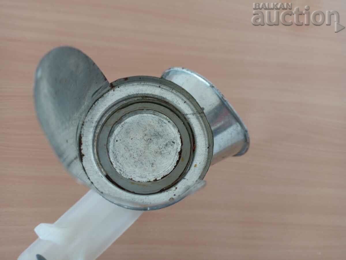 Old tomato grinder tomato grinder - 5 Old tomato grinder tomato grinder - 5